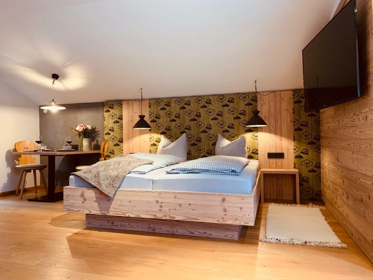 Bergleben Apartment ครืน ภายนอก รูปภาพ